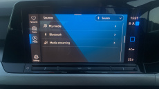 Volkswagen Golf 1.5 TSI 150 Life 5dr Petrol Hatchback